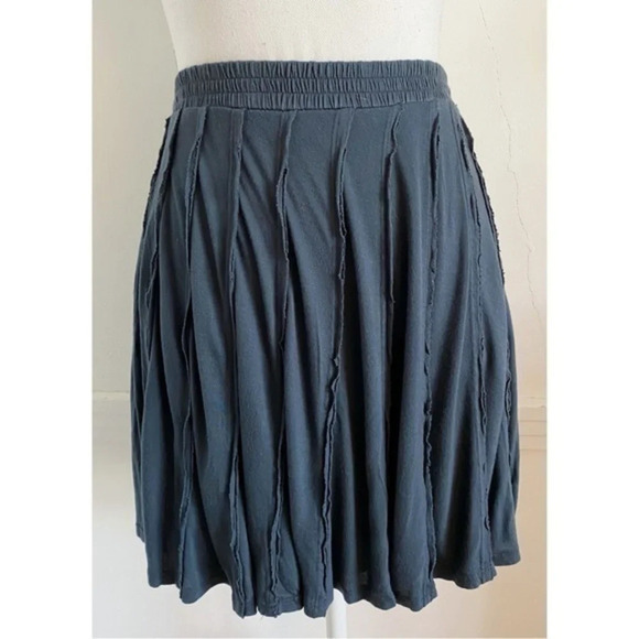 LC Lauren Conrad • Slate Blue Fray Detail Mini Skirt - Picture 1 of 5